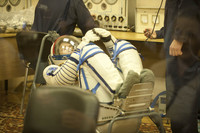 Paolo Nespoli in Sokol suit pressure test in the MIK preparation