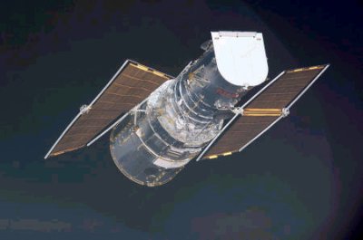 Изображение “http://www.esa.int/images/hubble_400.jpg” не может быть показано, так как содержит ошибки.