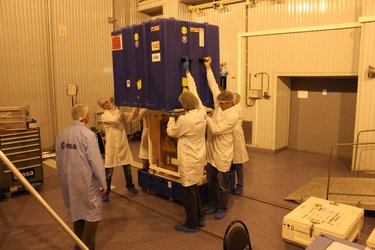 Opening of the Proba-2 satellite container in the cleanroom