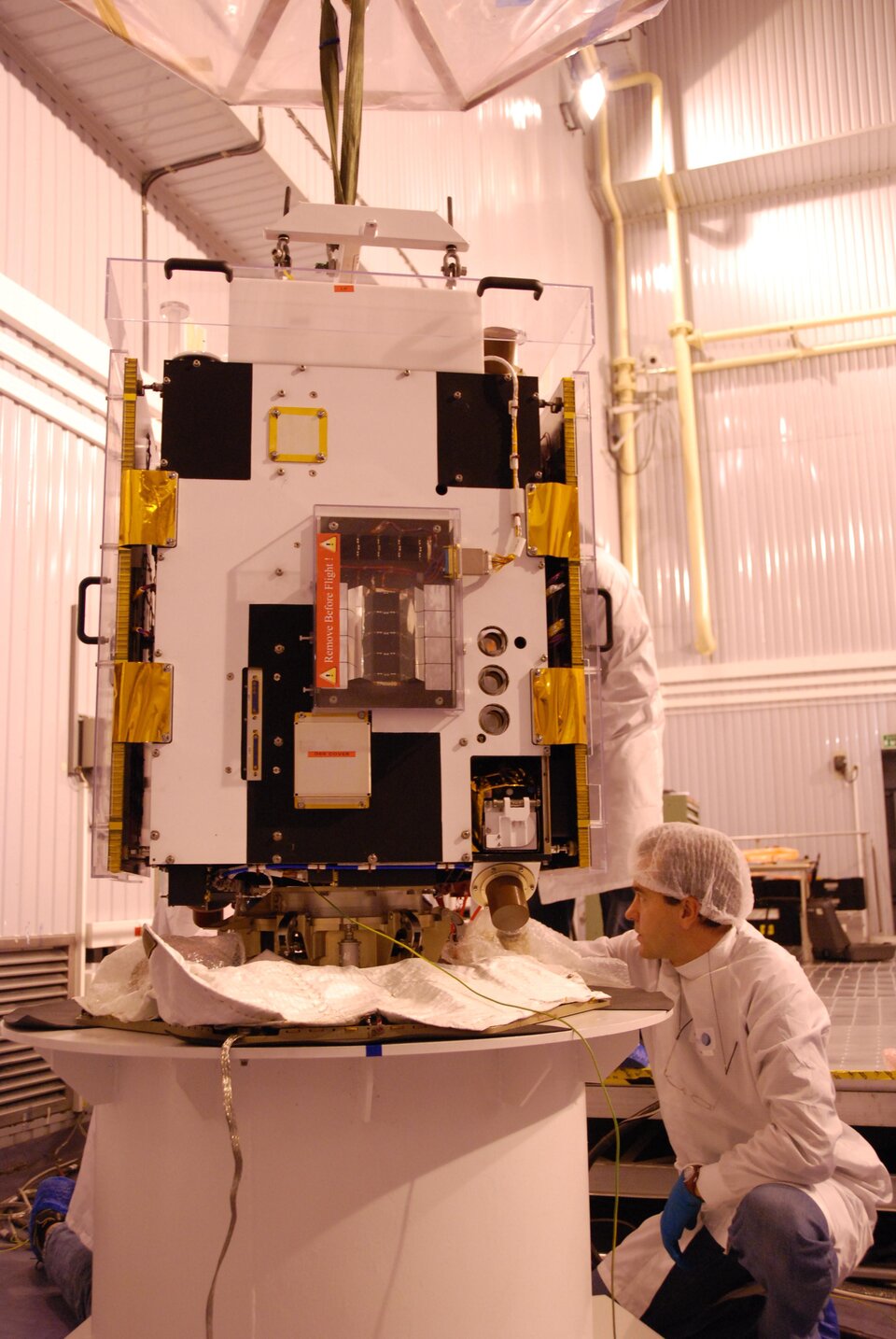 Proba-2 mated onto its Adapter System