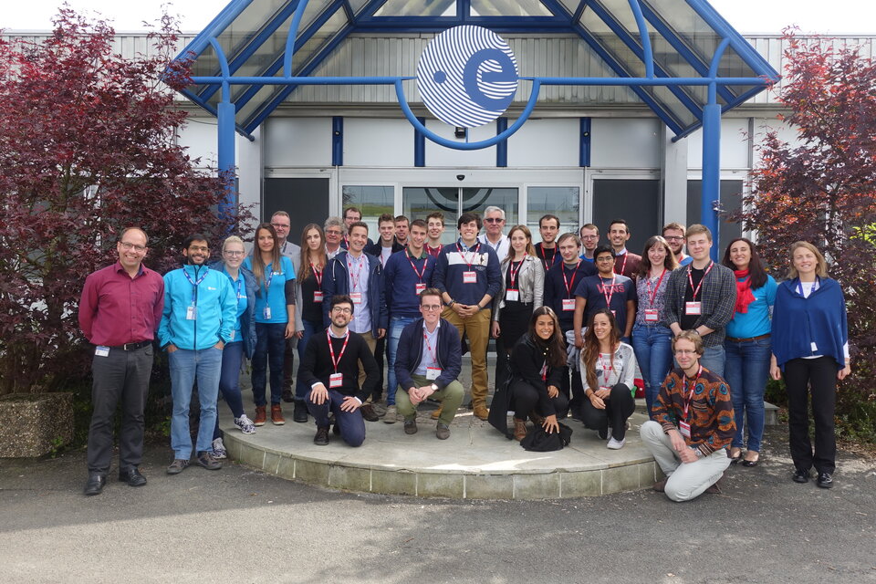 Group picture Ladybird Guide to Spacecraft Operations Course 2017 students.