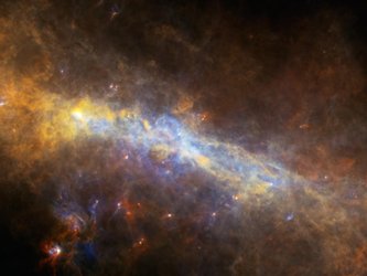 Herschel’s view of the Galactic Centre