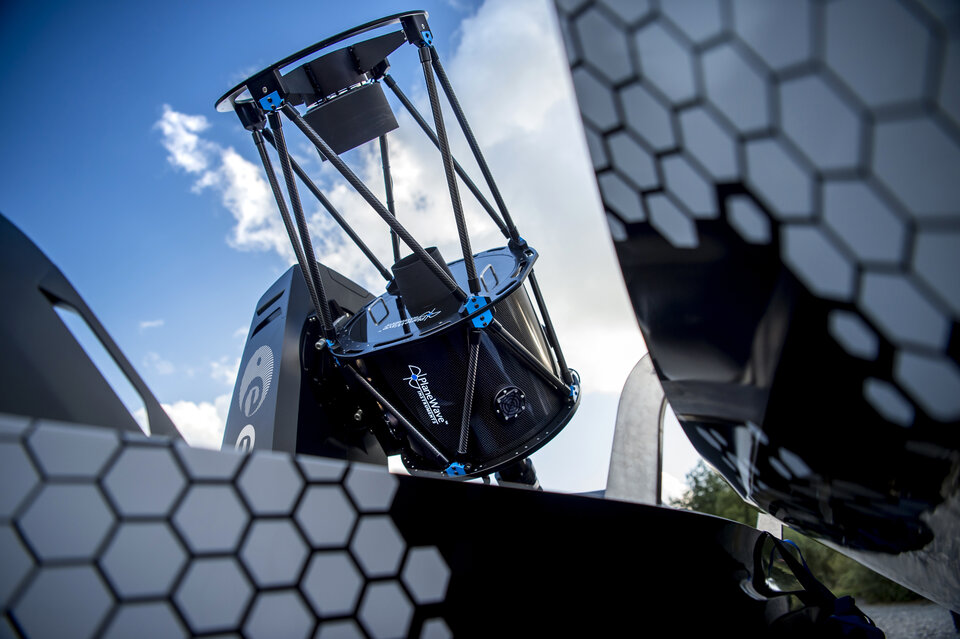 PlaneWave telescope, transported by Nissan's Navara ‘Dark Sky’ concept vehicle