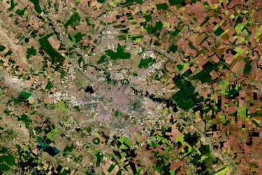 The Copernicus Sentinel-2 mission takes us over Bucharest – the capital and largest city of Romania.