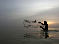 Fishing in Lake Chad