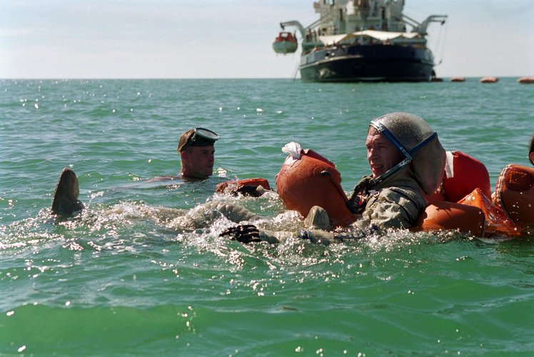 Frank De Winne during his survival training in the Black Sea