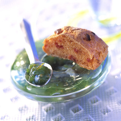 Marsianisches Brot und grüne Tomatenmarmelade