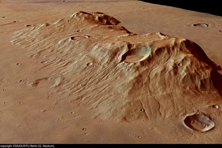 Perspective view of the Ausonia Mensa massif