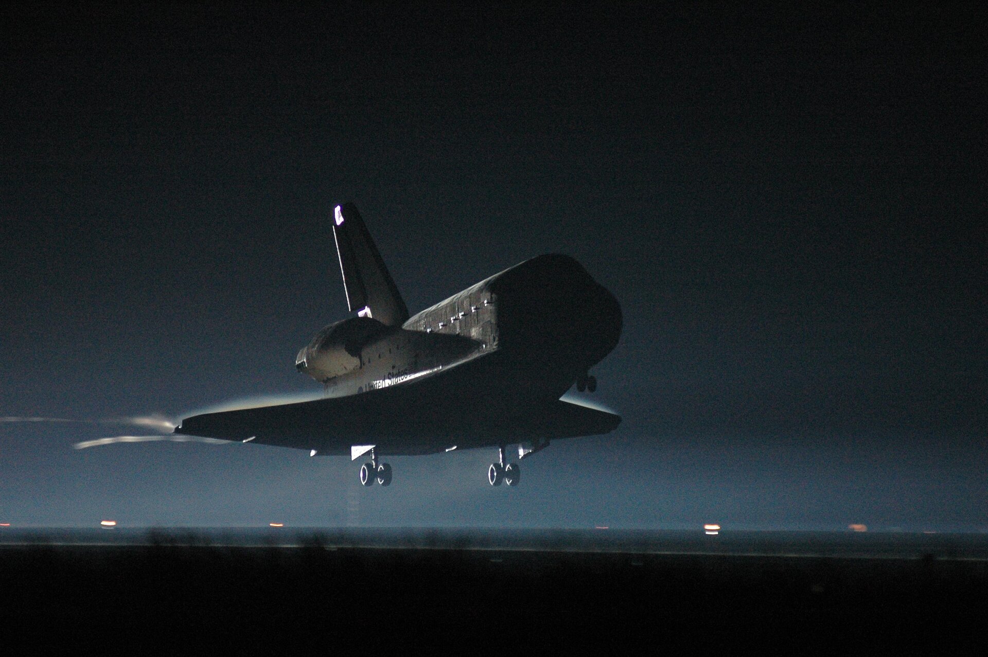 landing space shuttle atlantis last flight