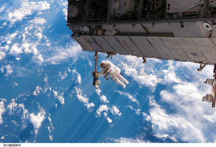 Robert Curbeam during the first spacewalk of the STS-116 mission