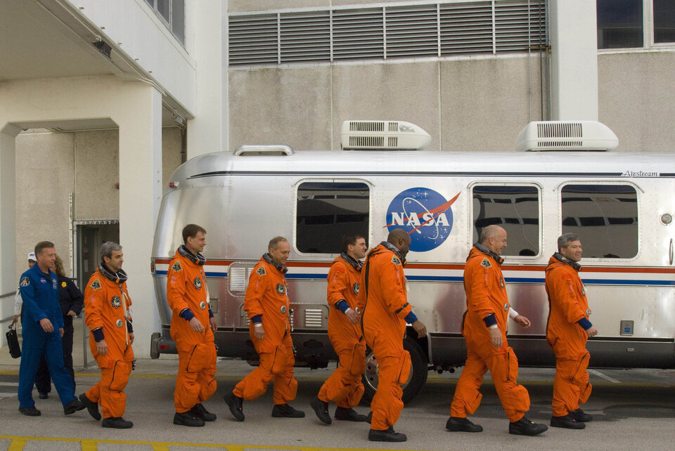 STS-122 crew