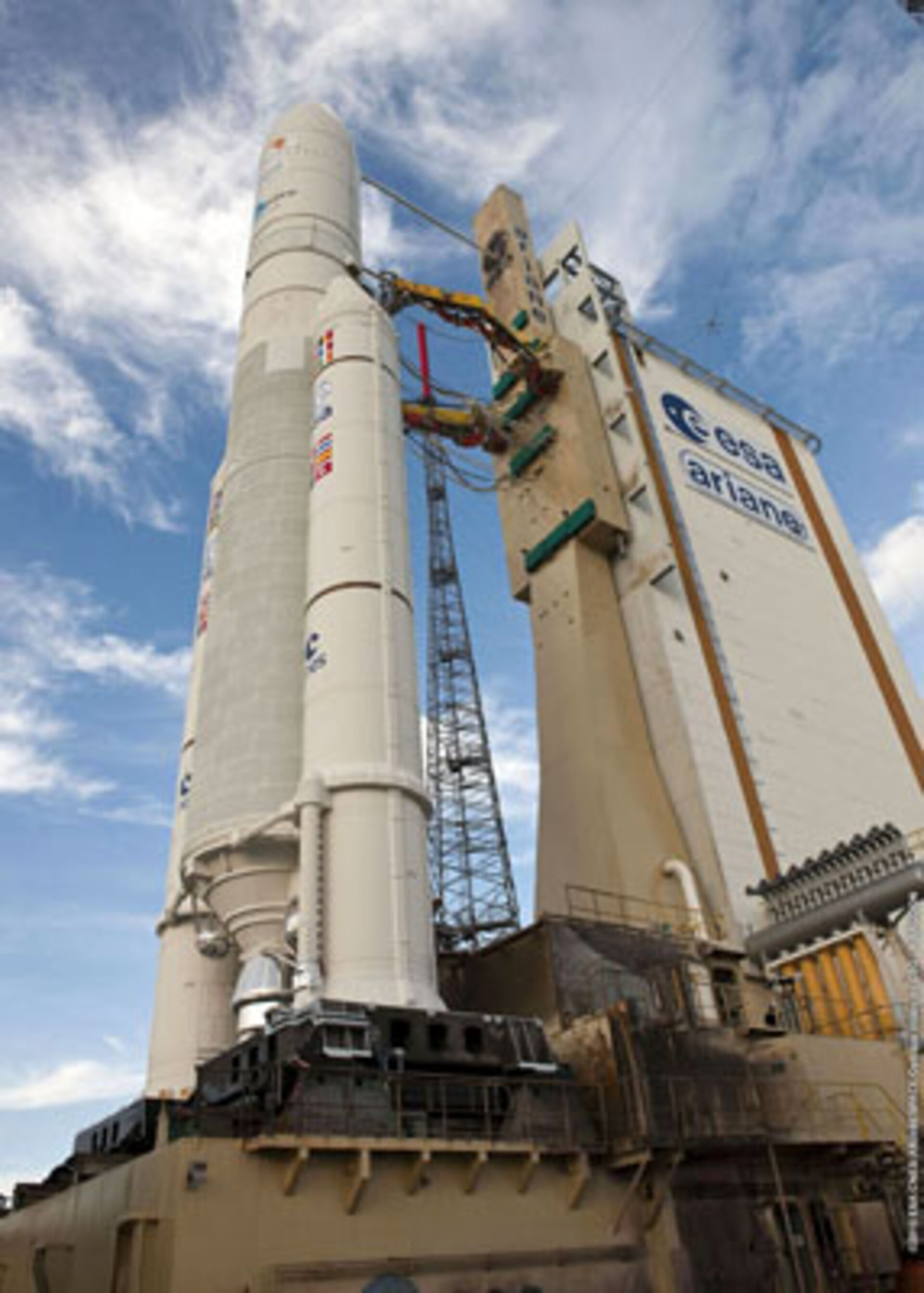 Ariane 5 ECA ready for flight 196