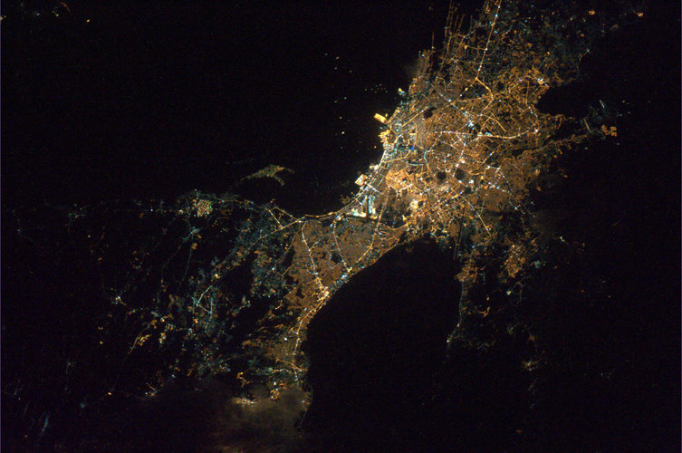 Manila by night