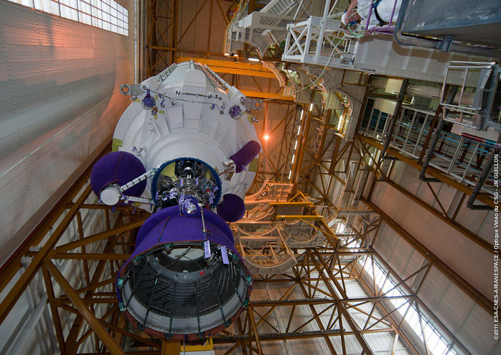 Ariane 5 ES hoisted into position