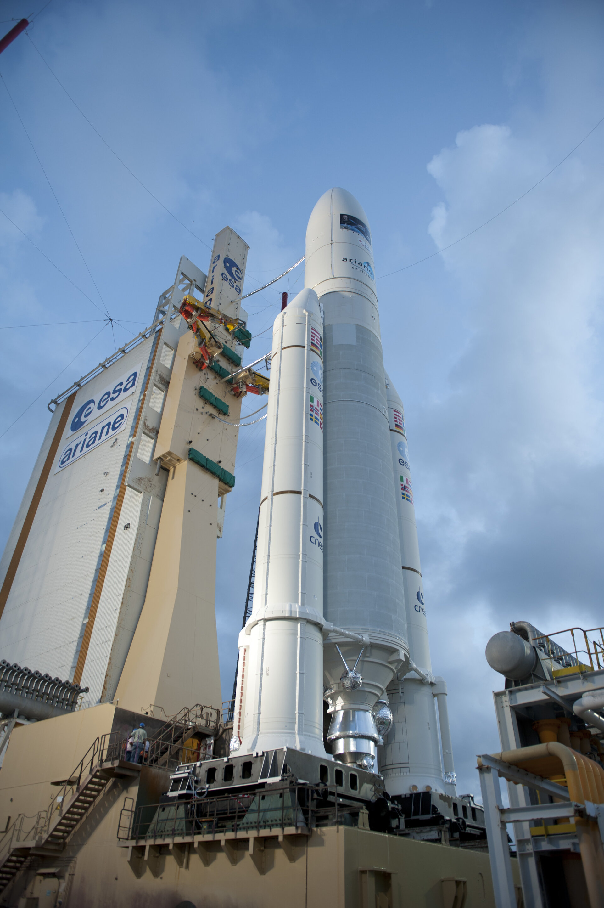 Ariane 5 met ATV-3 klaar voor lancering