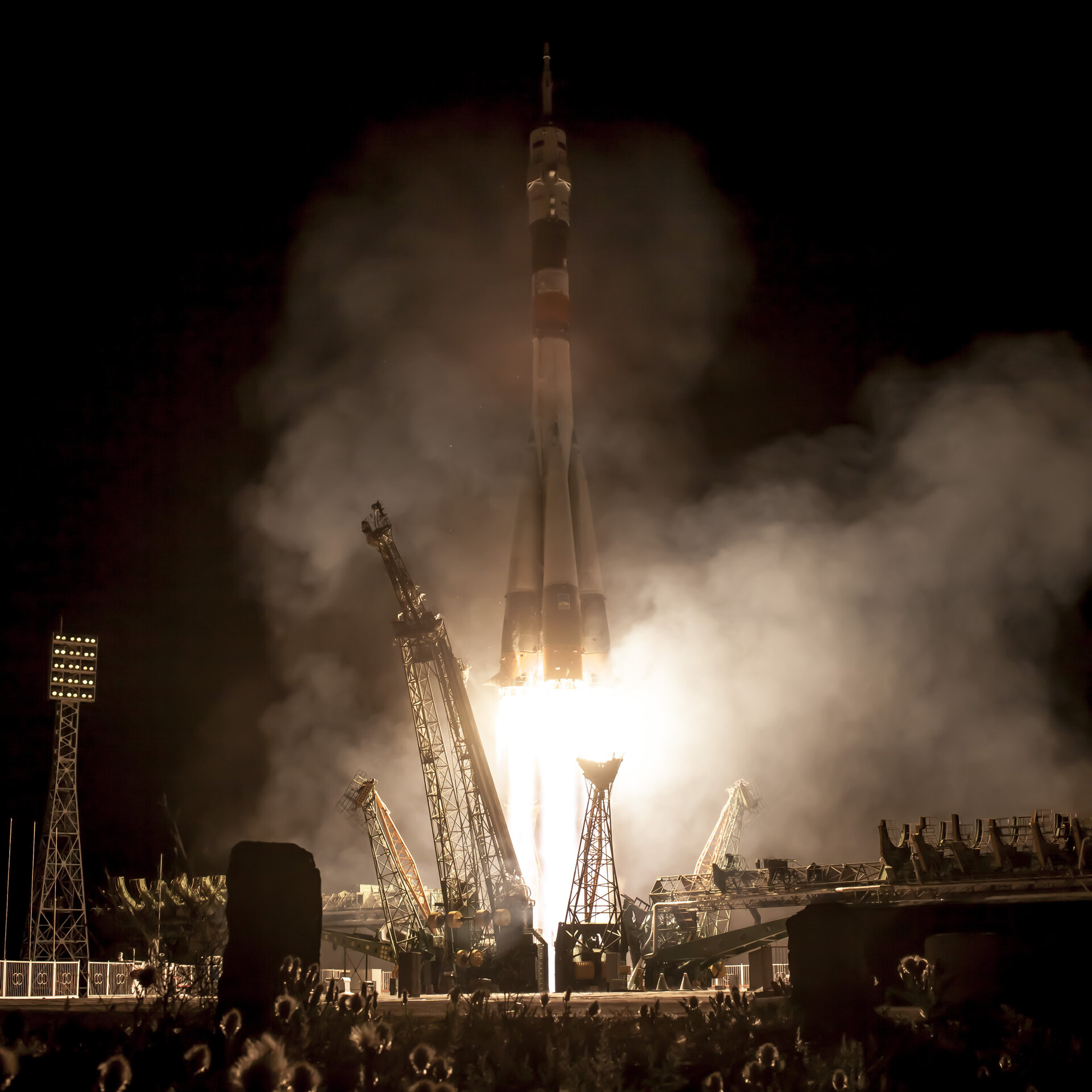 Expedition 36 Crew Launches to Space Station