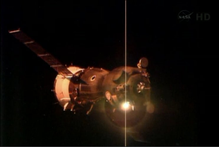 Expedition 36 TMA-09M docking with the ISS