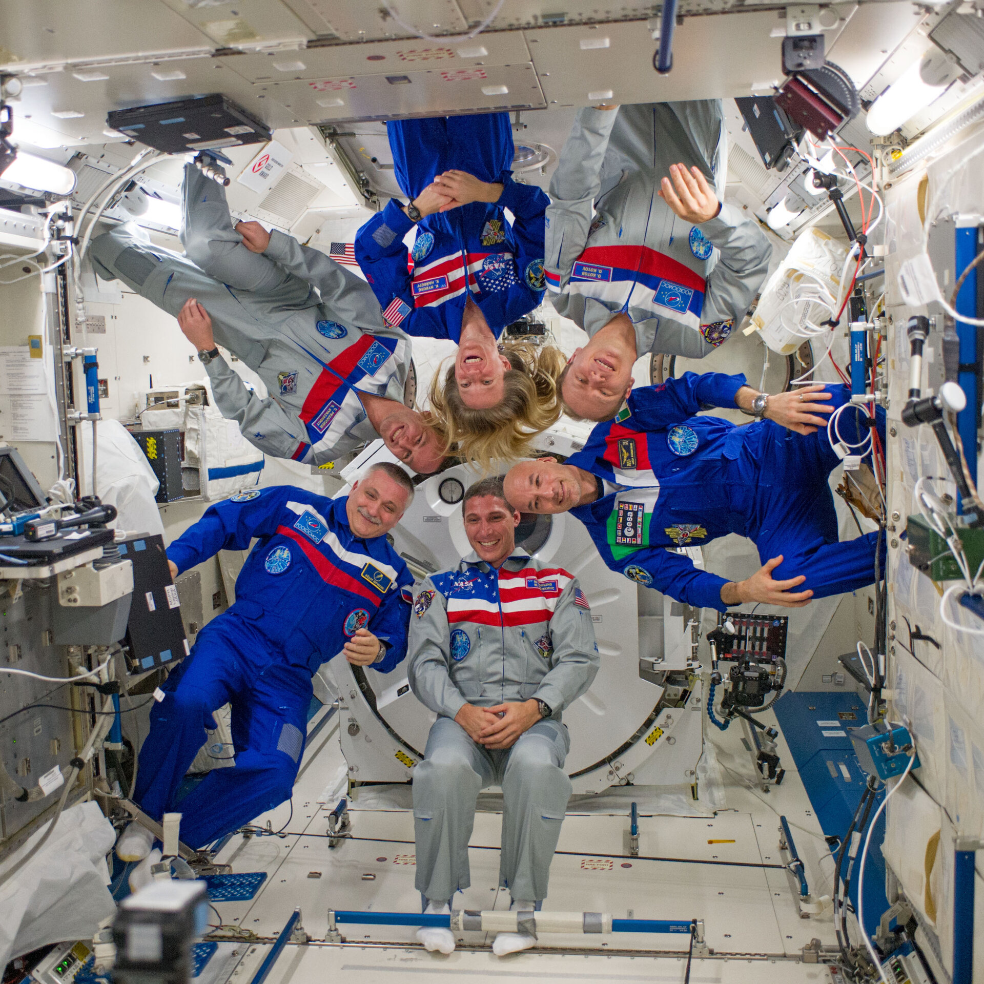 Expedition 37 crew photo