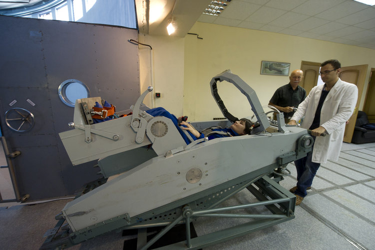 Samantha Cristoforetti ready for a centrifuge training session