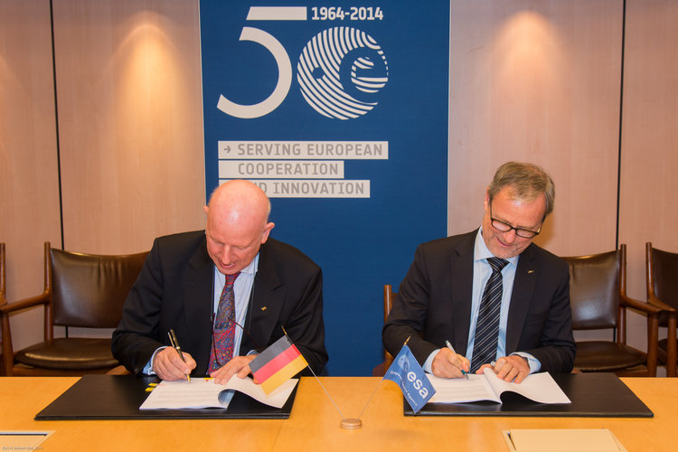 Signature ESA/Germany Collaborative Ground Segment agreement