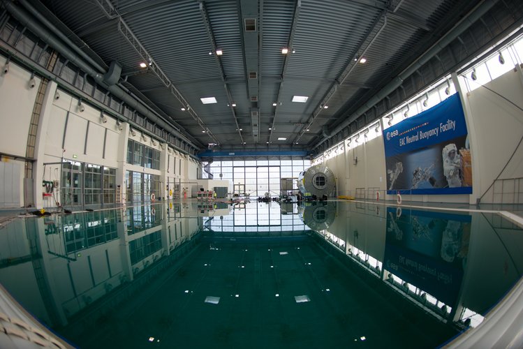 ESA's Neutral Buoyancy Facility at EAC