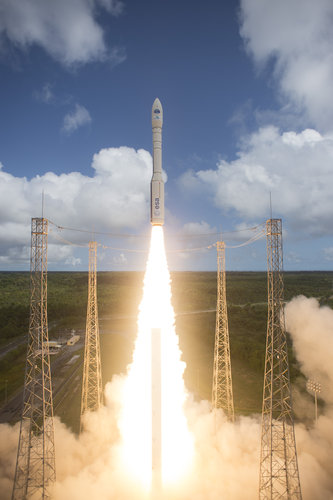 Vega VV04 IXV Liftoff