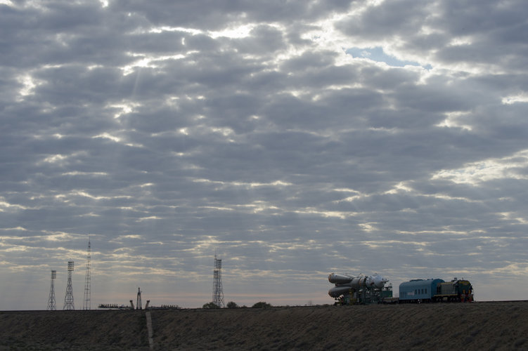 Soyuz TMA-18M spacecraft roll out