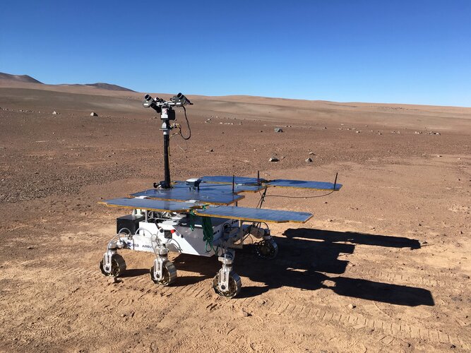 ExoFiT rover in Chile