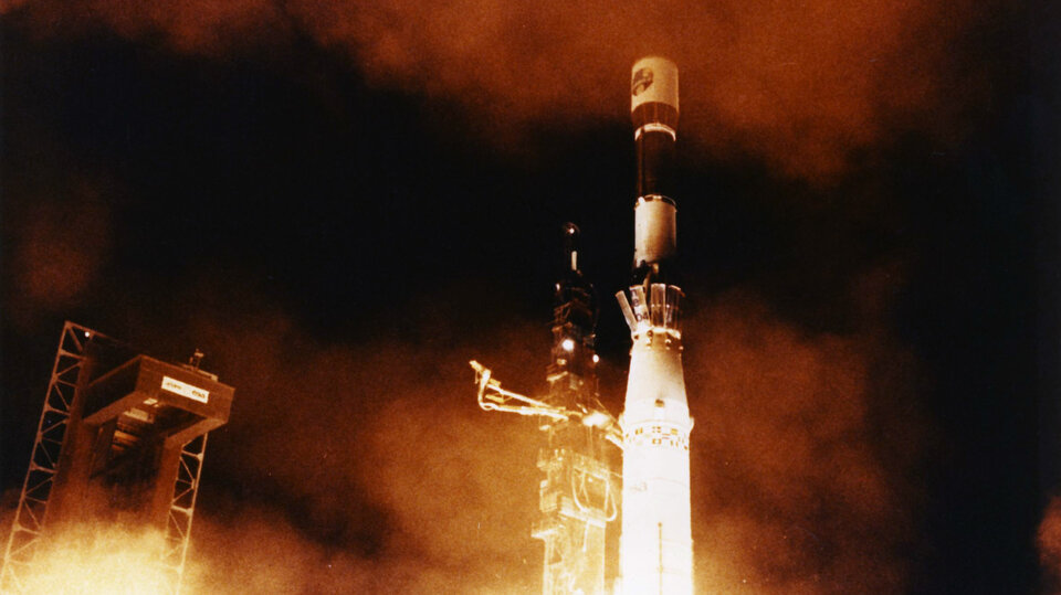 Ariane 1 launch in 1981 with GAREF AEROSPATIAL payload on board