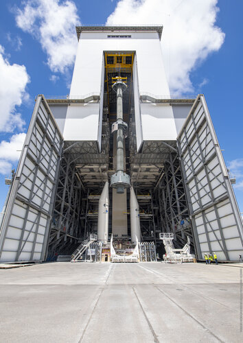 Ariane 6 mobile gantry with booster and core stage mockups