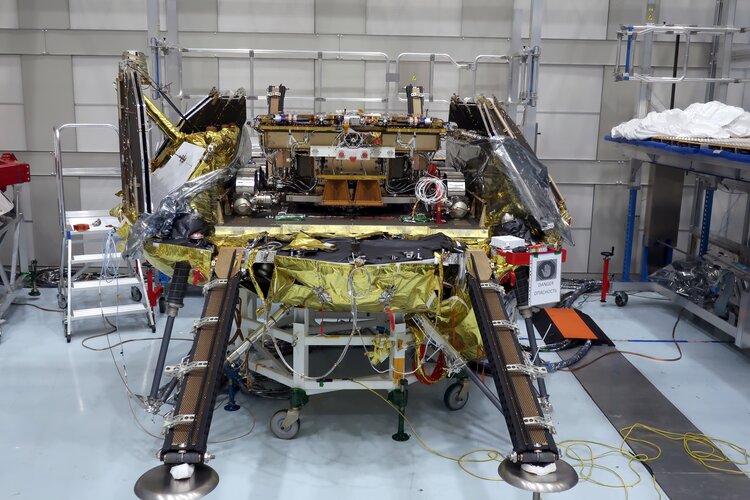 ExoMars rover joins Kazachok platform