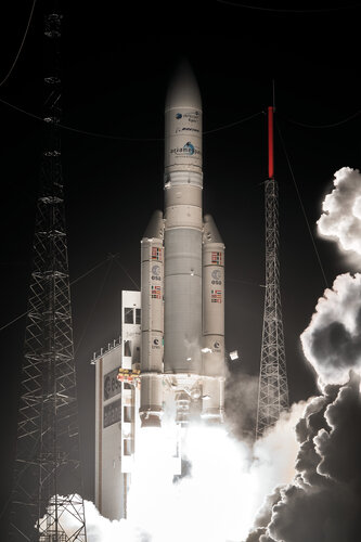 Ariane 5 VA228