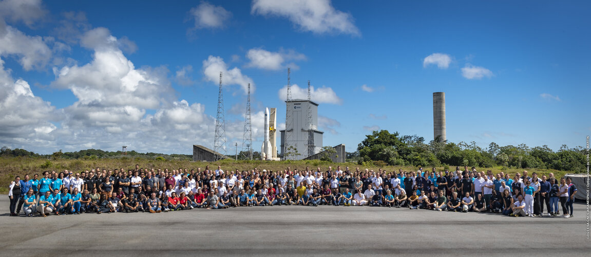 Ariane 6 teams