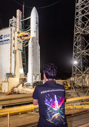 Wafaa looking at last Ariane 5