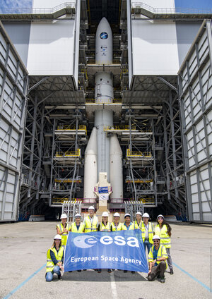 Ariane 6 ESA team with assembled test model on launch pad