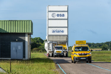 Ariane 6 first flight payloads moved to the encapsulation hall
